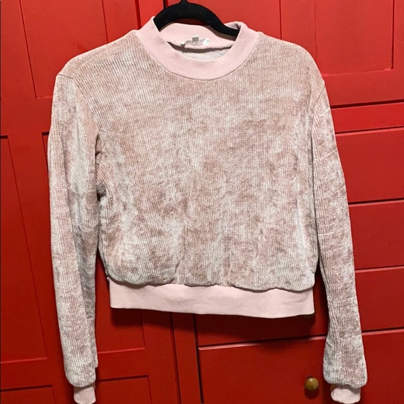 Sweater - Picture 1 of 1